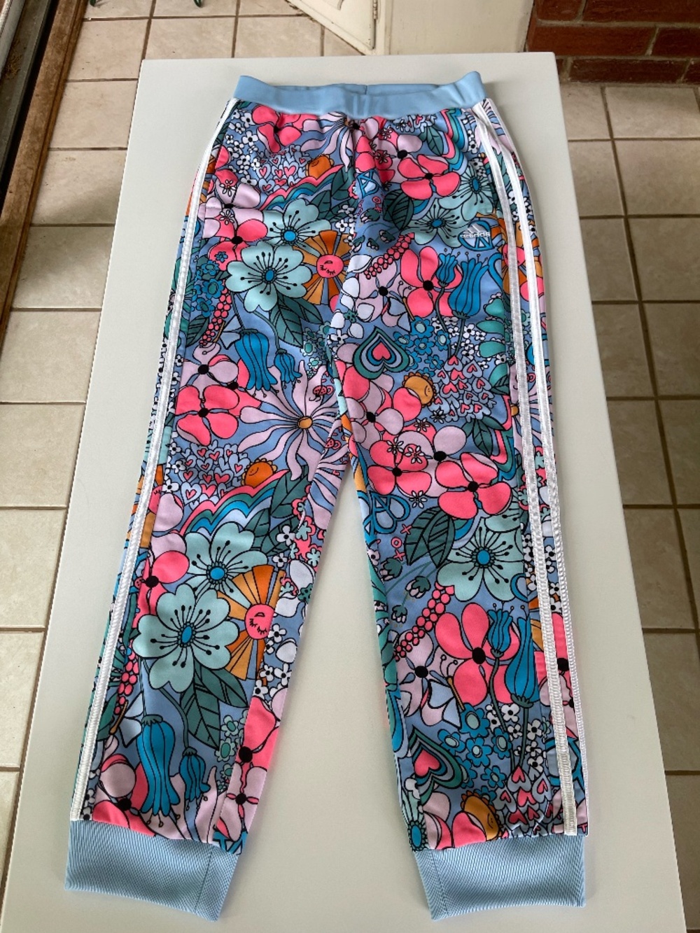 Adidas Pants Girls XL16 Blue Sun Floral Track Joggers 3 Stripes Allover Print